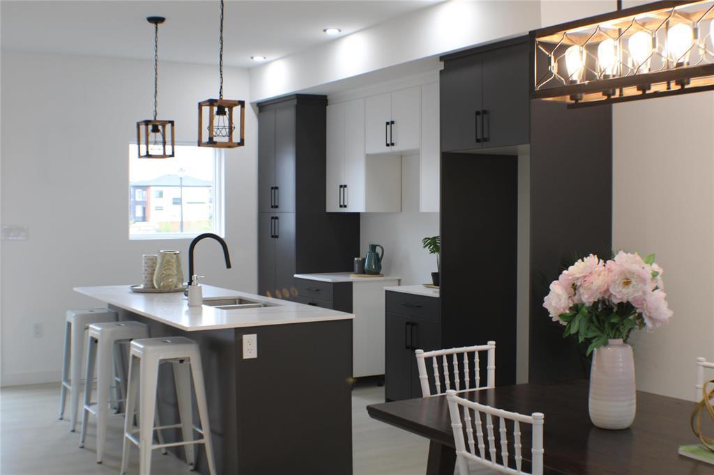 211 Cheema Drive, Winnipeg, Manitoba  R2R 3B2 - Photo 6 - 202526191