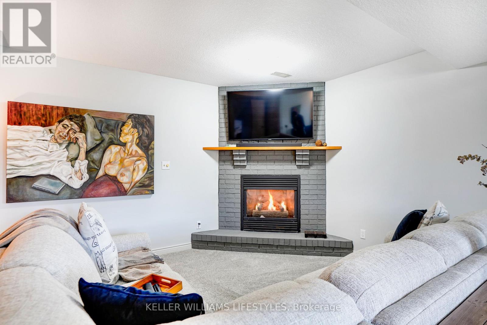 106 Anderson Avenue, Southwest Middlesex (Glencoe), Ontario  N0L 1M0 - Photo 22 - X12475336