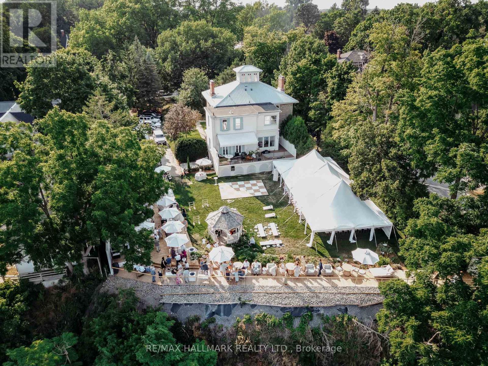 346 PICTON MAIN STREET, Prince Edward County, Ontario