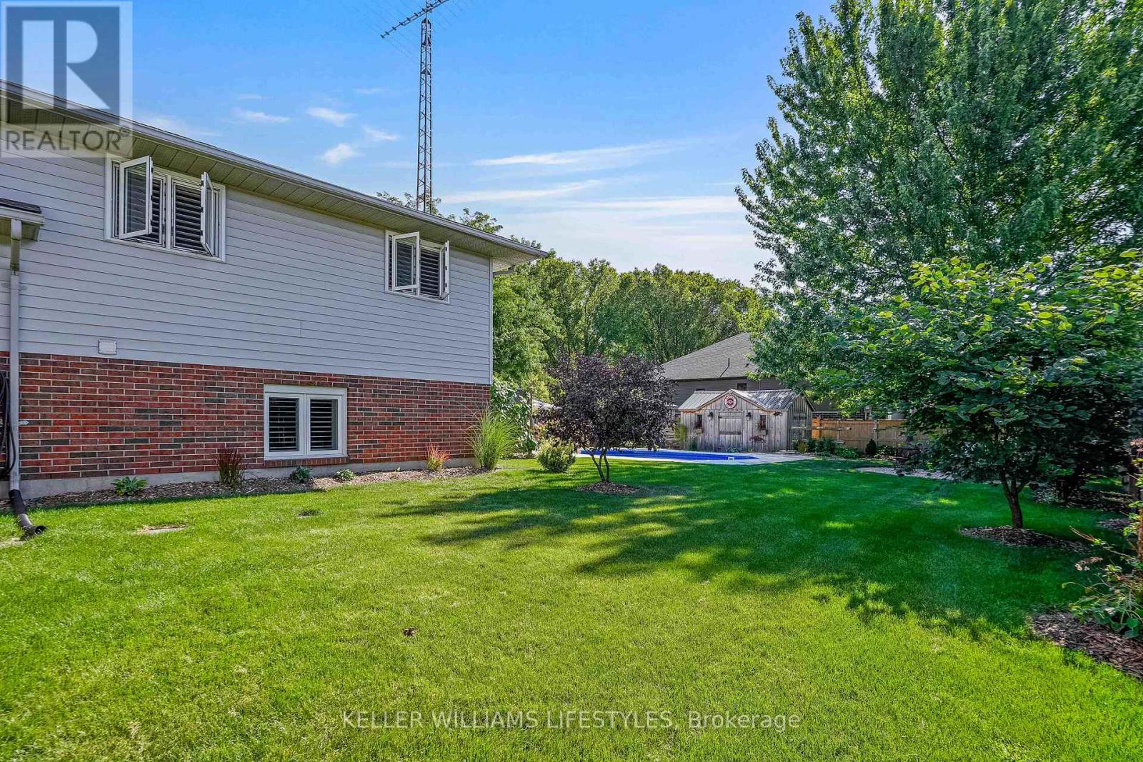 106 Anderson Avenue, Southwest Middlesex (Glencoe), Ontario  N0L 1M0 - Photo 48 - X12475336