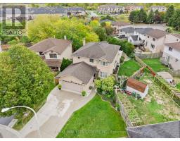 20 DRIFTWOOD PLACE, Hamilton, Ontario