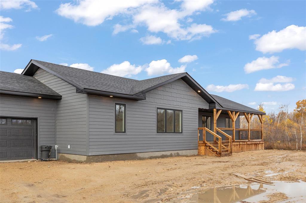 15 Parkland Drive, Ste Anne Rm, Manitoba  R5H 0B7 - Photo 1 - 202526793