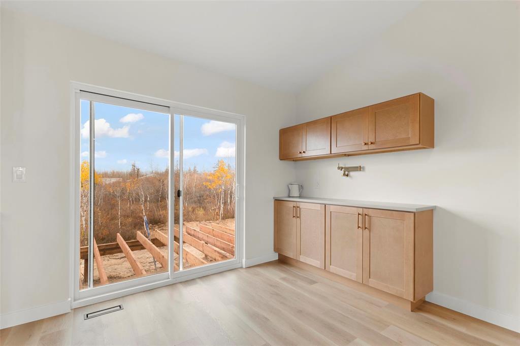 15 Parkland Drive, Ste Anne Rm, Manitoba  R5H 0B7 - Photo 7 - 202526793