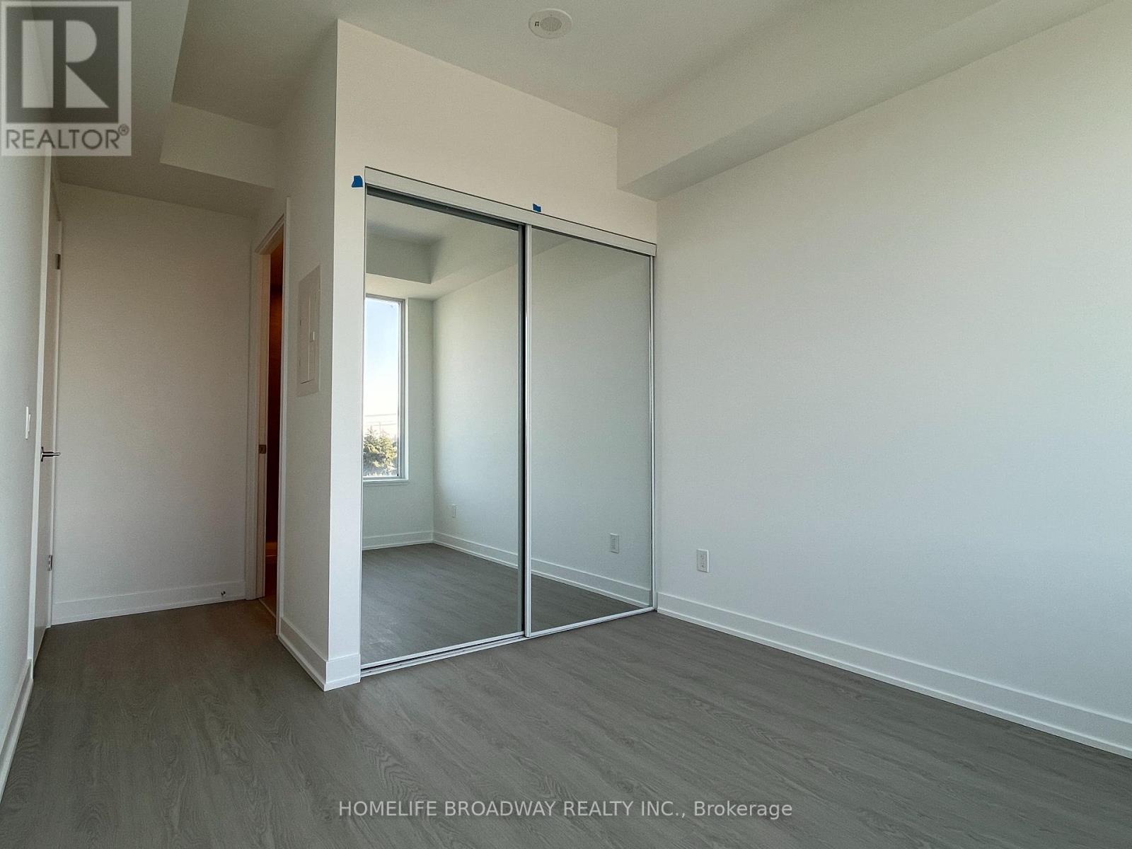706 - 8188 Yonge Street, Vaughan, Ontario  L4J 0M2 - Photo 10 - N12473701