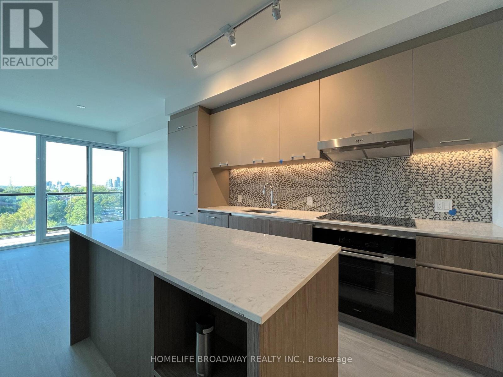 706 - 8188 Yonge Street, Vaughan, Ontario  L4J 0M2 - Photo 22 - N12473701