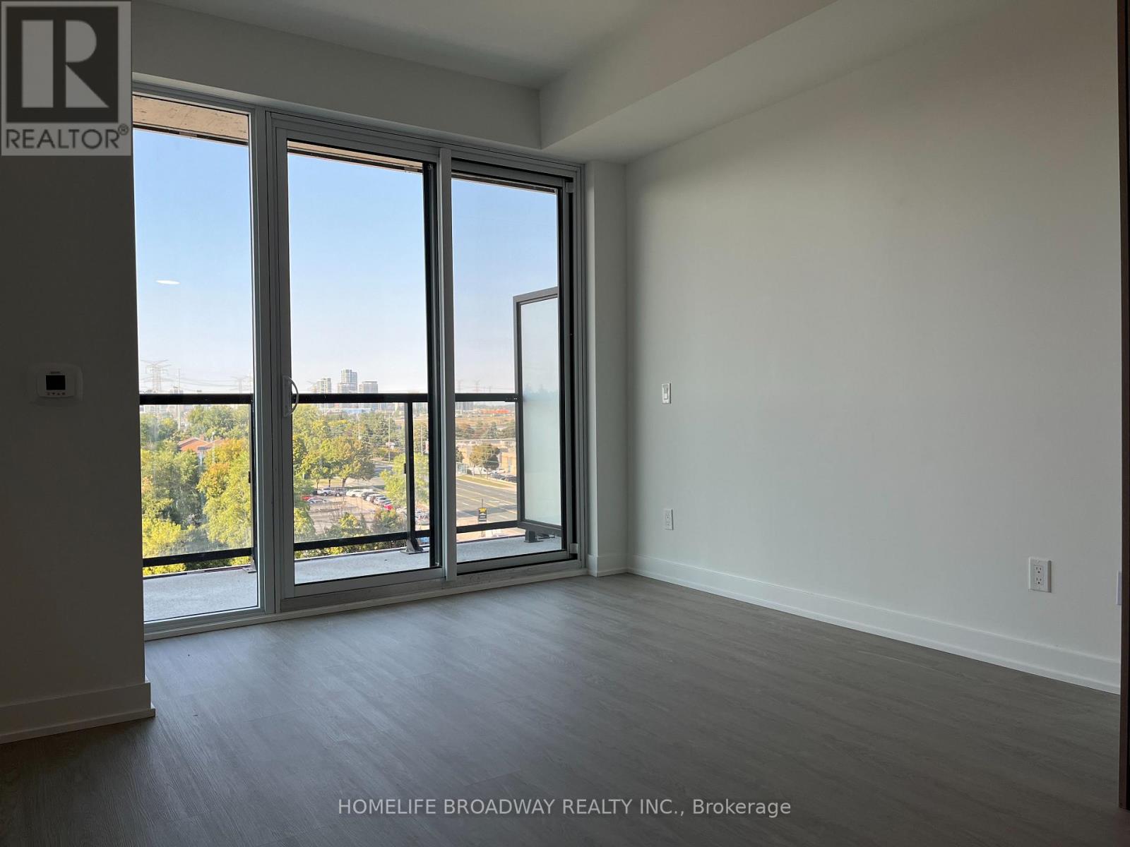 706 - 8188 Yonge Street, Vaughan, Ontario  L4J 0M2 - Photo 8 - N12473701