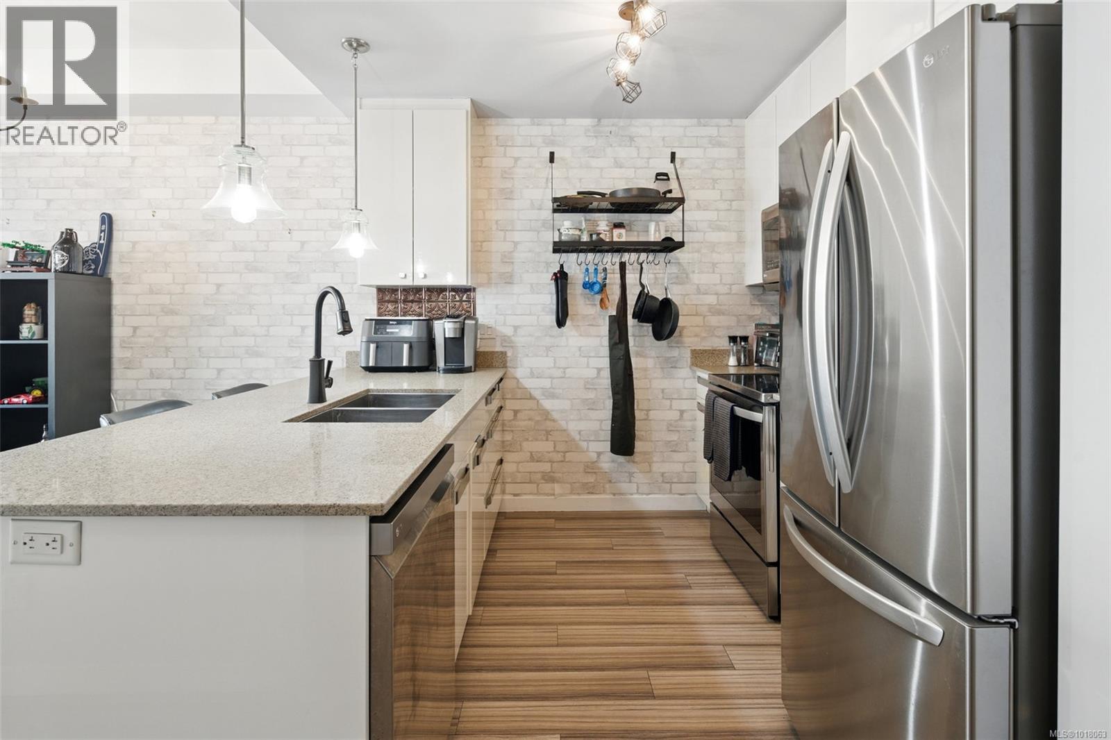 304 2871 Jacklin Rd, Langford, British Columbia V9B 0P3 - Photo 6 - 1018063