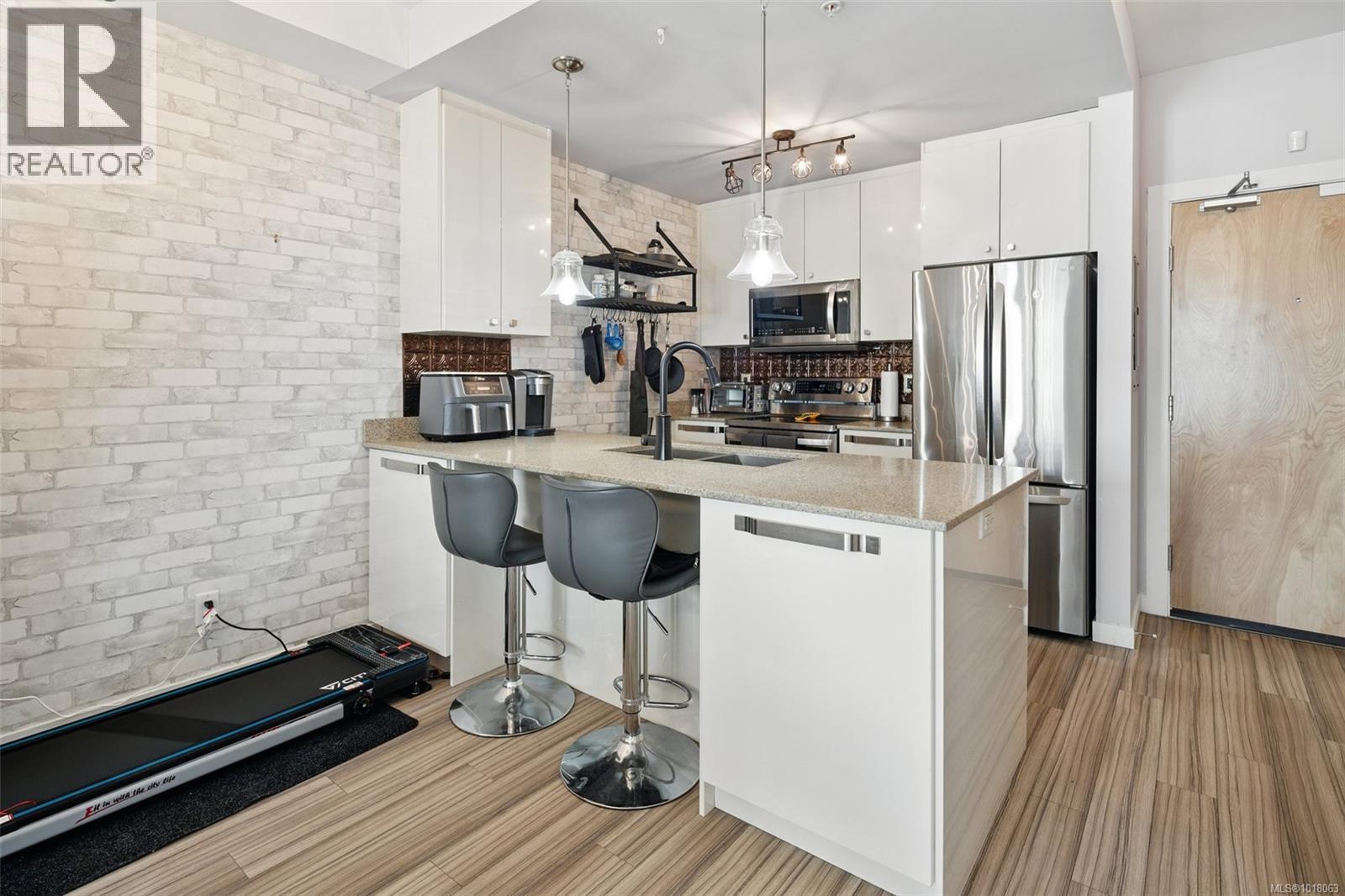 304 2871 Jacklin Rd, Langford, British Columbia V9B 0P3 - Photo 7 - 1018063