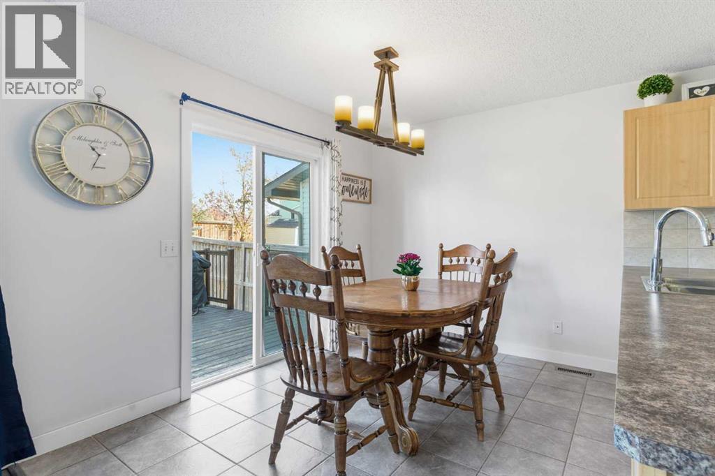 74 Evansbrooke Way Nw, Calgary, Alberta  T3P 1C7 - Photo 12 - A2265904
