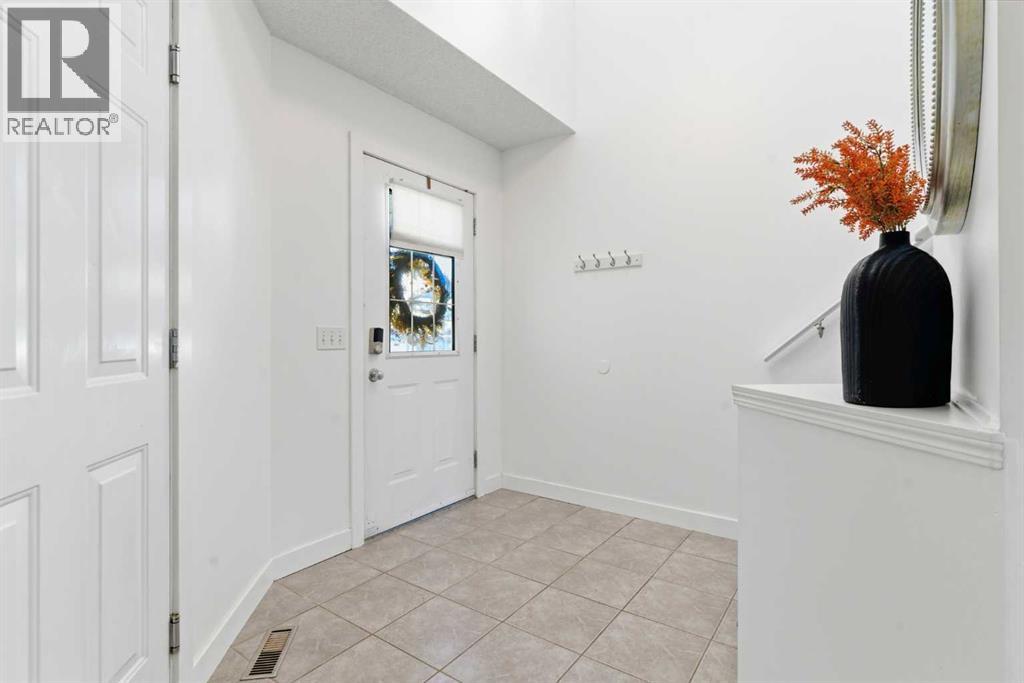 74 Evansbrooke Way Nw, Calgary, Alberta  T3P 1C7 - Photo 2 - A2265904