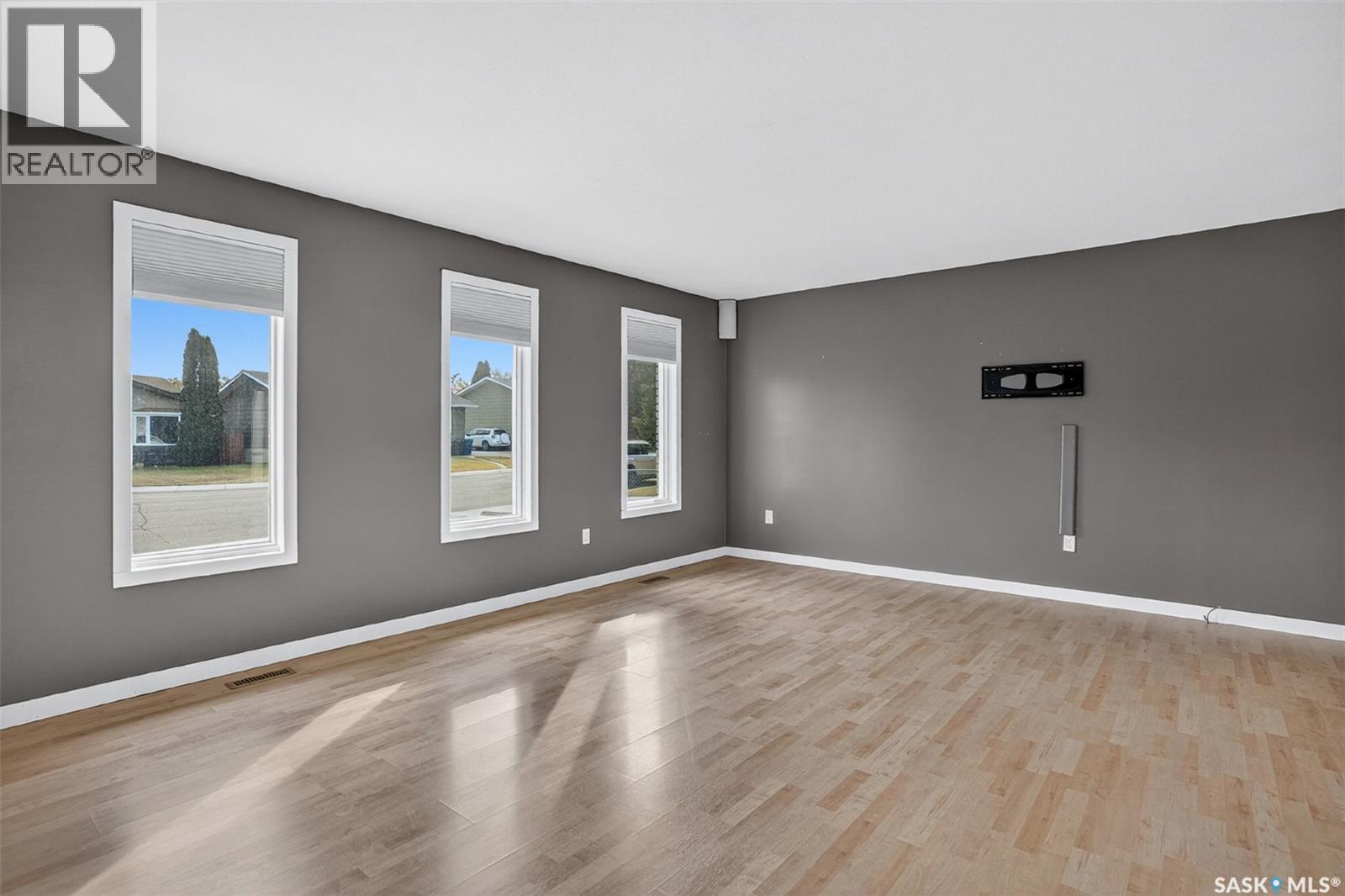 131 Arrand Crescent, Saskatoon, Saskatchewan  S7M 5A3 - Photo 6 - SK021434