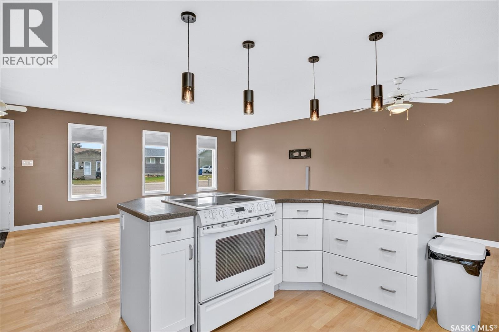 131 Arrand Crescent, Saskatoon, Saskatchewan  S7M 5A3 - Photo 9 - SK021434