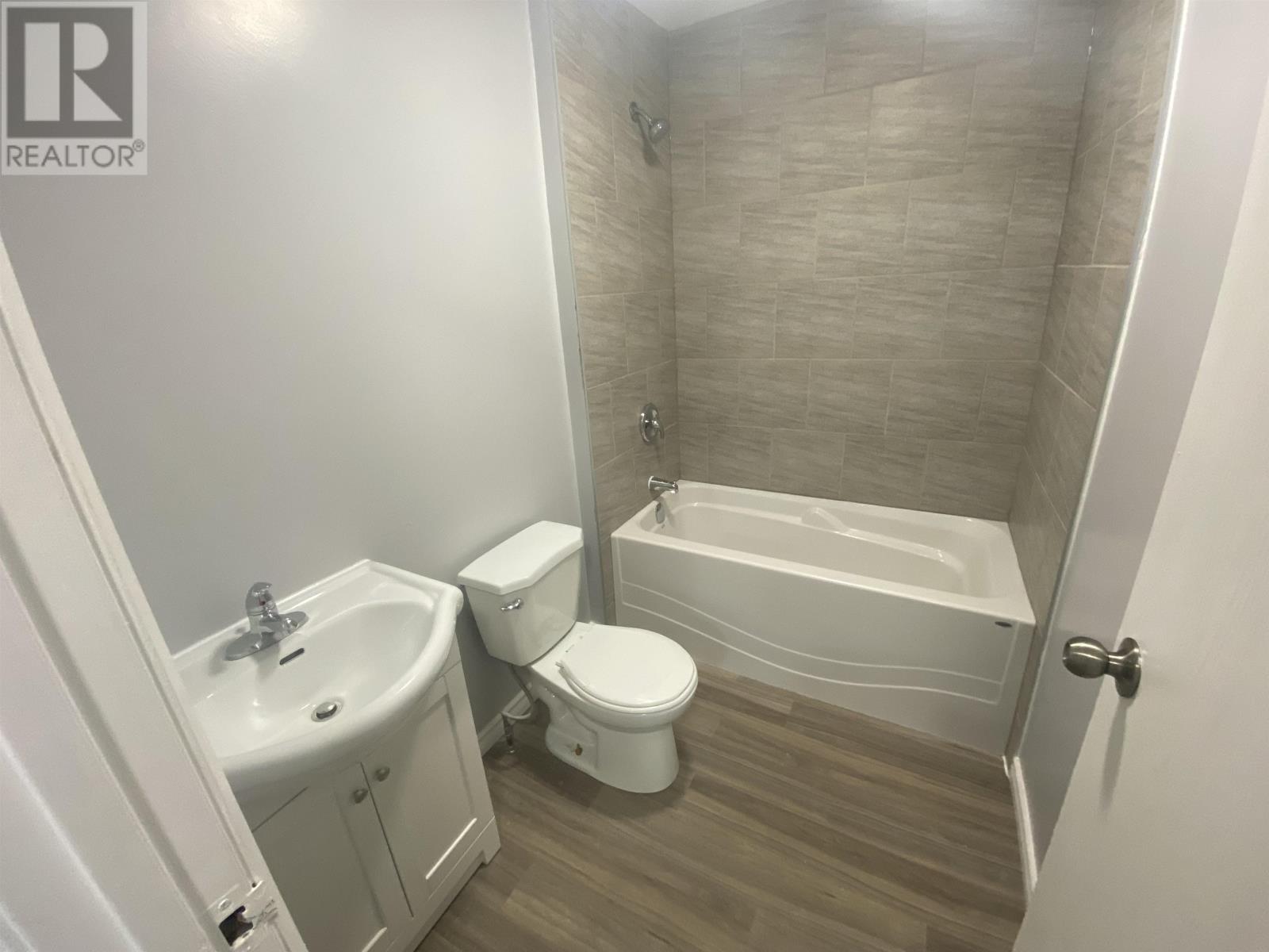 216 Leith, Thunder Bay, Ontario  P7C 1M8 - Photo 7 - TB253278