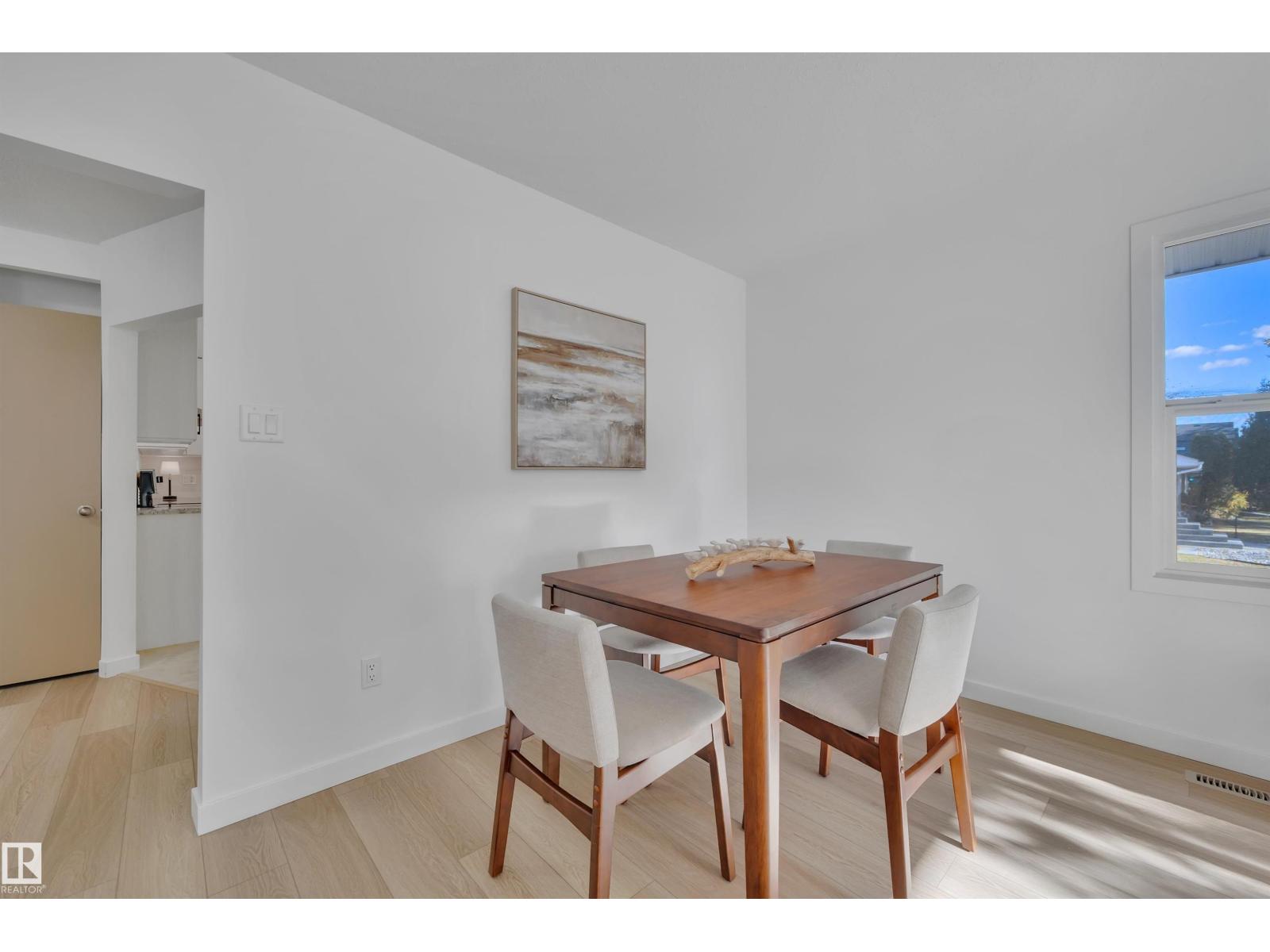 9304 71 Av Nw, Edmonton, Alberta  T6E 0K8 - Photo 13 - E4463034