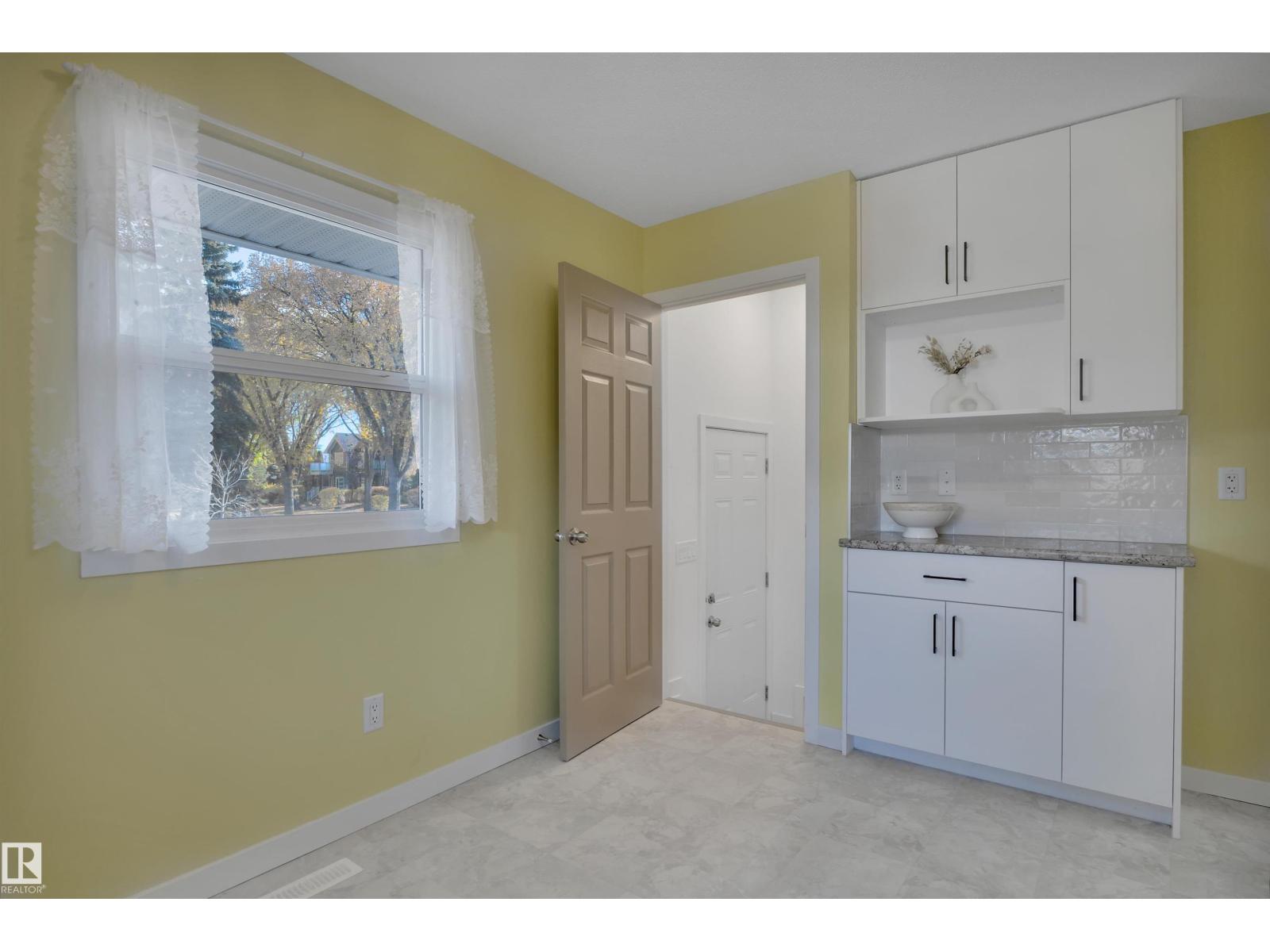 9304 71 Av Nw, Edmonton, Alberta  T6E 0K8 - Photo 19 - E4463034