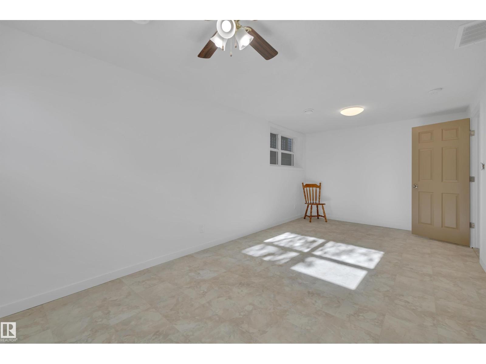 9304 71 Av Nw, Edmonton, Alberta  T6E 0K8 - Photo 32 - E4463034