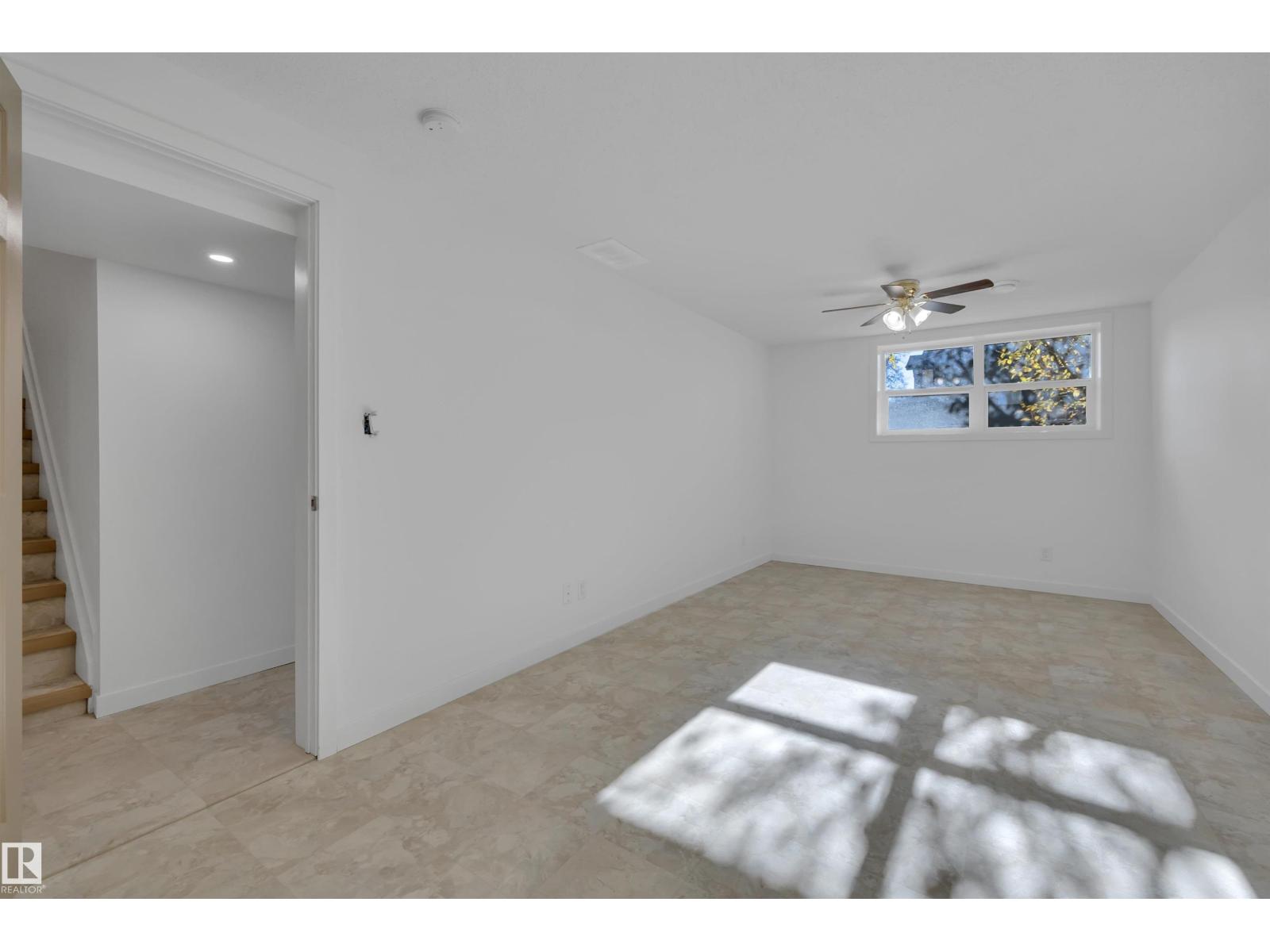9304 71 Av Nw, Edmonton, Alberta  T6E 0K8 - Photo 33 - E4463034