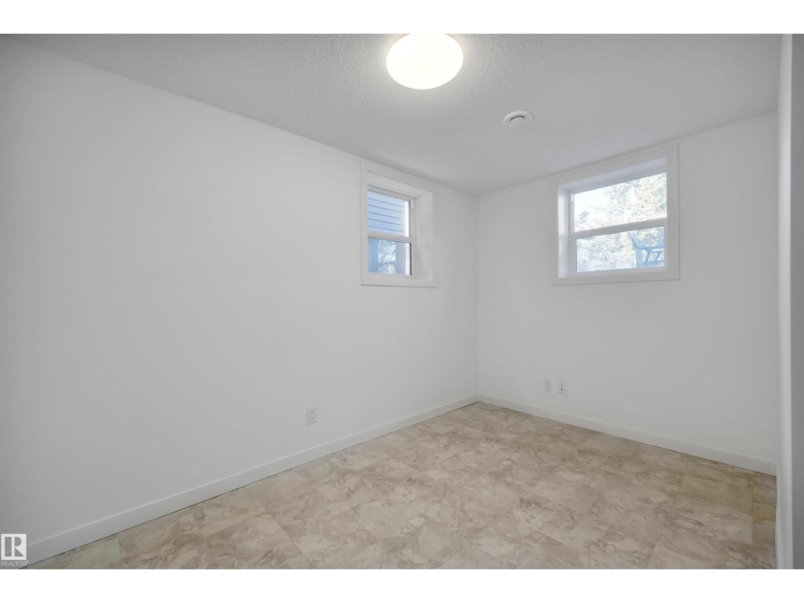 9304 71 Av Nw, Edmonton, Alberta  T6E 0K8 - Photo 36 - E4463034