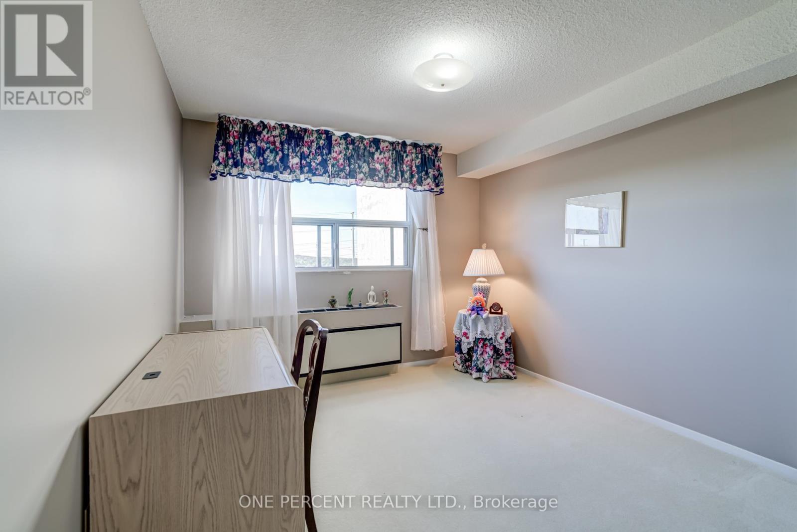 705 - 20 William Roe Boulevard, Newmarket, Ontario  L3Y 5V6 - Photo 20 - N12442377