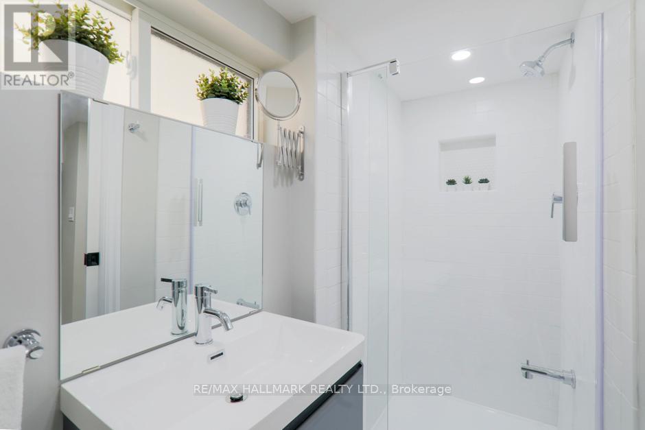 4 Freeman Street, Toronto, Ontario  M1N 2B8 - Photo 21 - E12475293