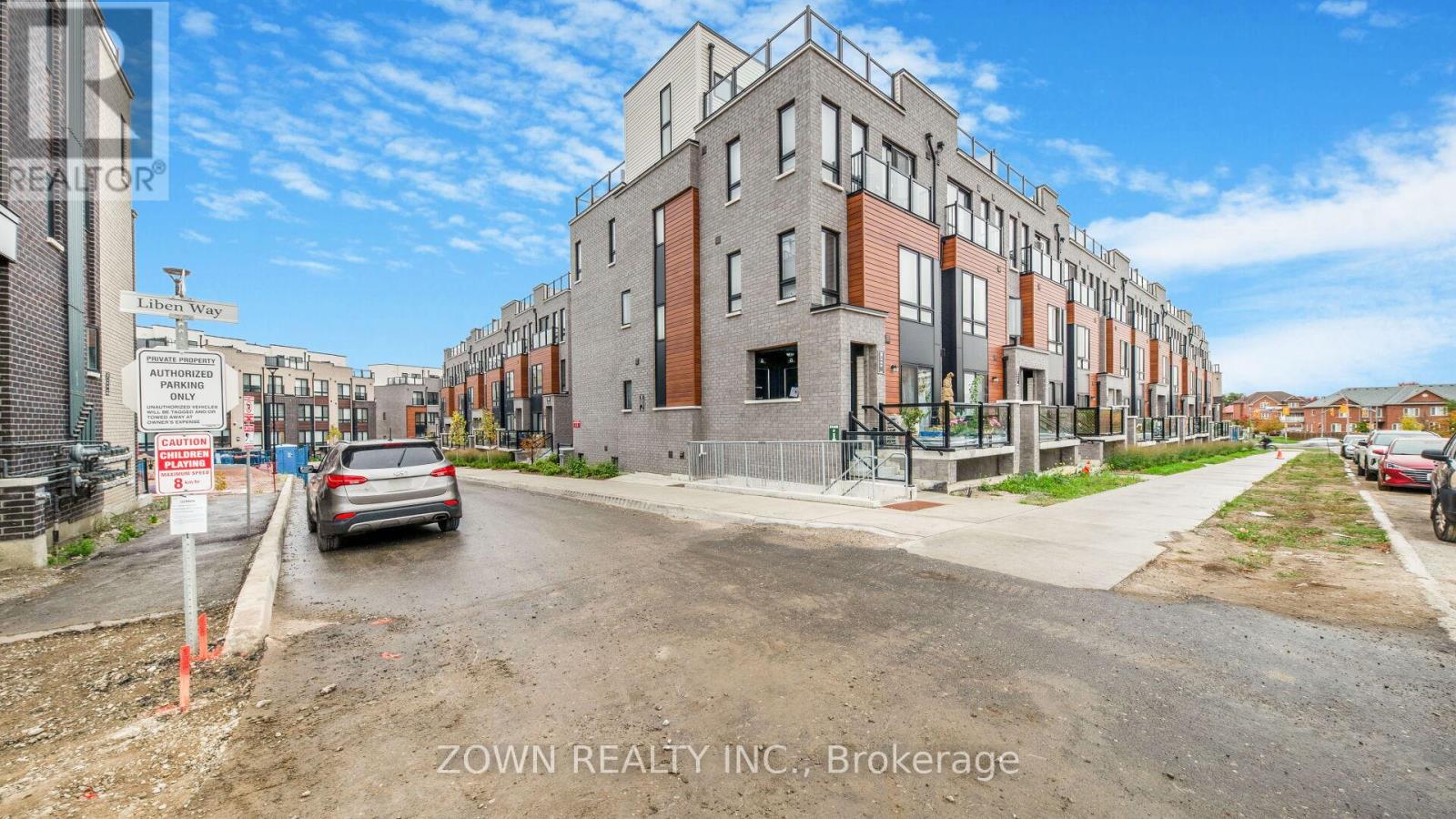 43 - 30 Liben Way, Toronto (Malvern), Ontario  M1B 0E8 - Photo 4 - E12475296
