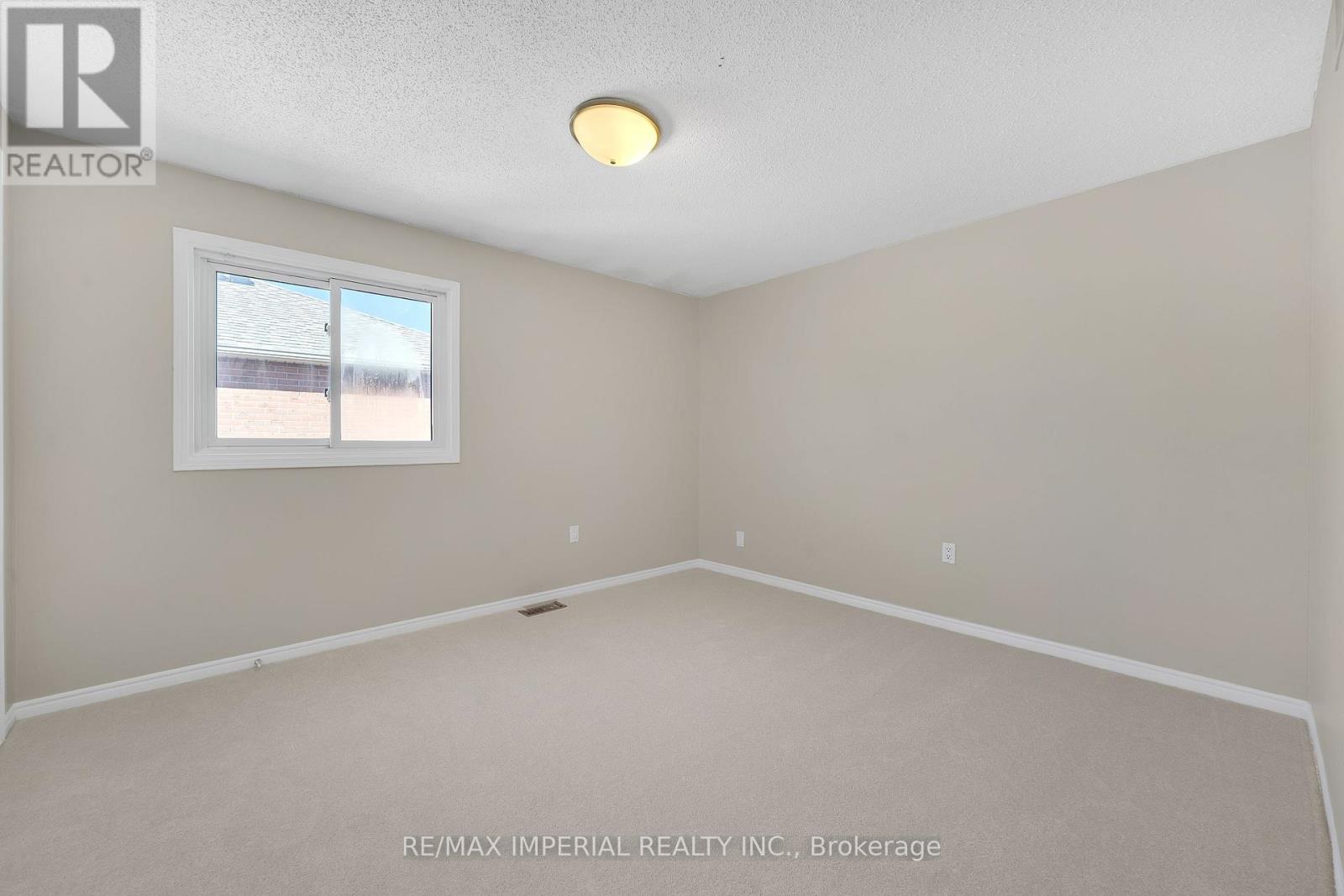955 Snowbird Street, Oshawa, Ontario  L1J 8J8 - Photo 32 - E12475369