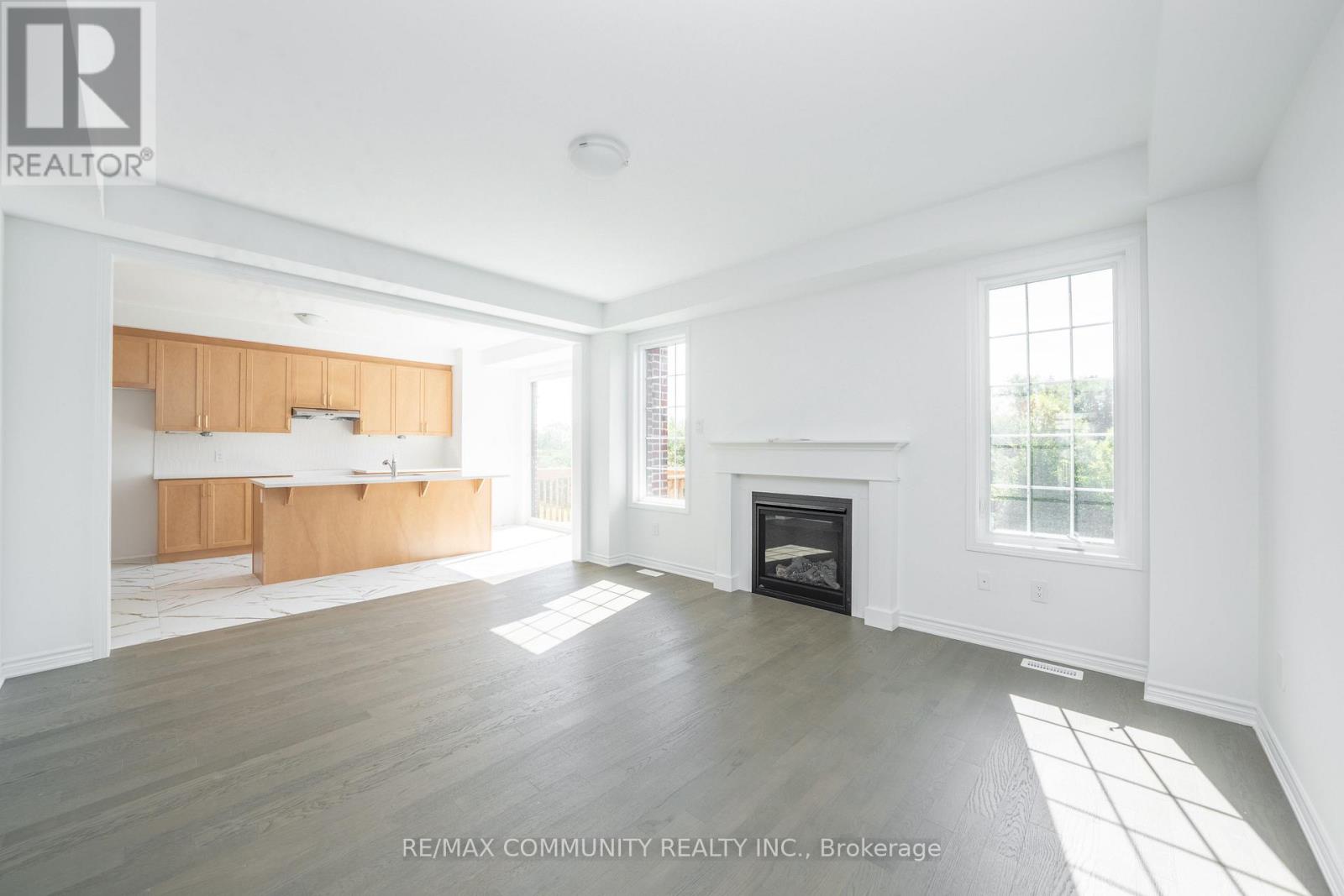 3430 Braeside Way, Pickering, Ontario  L1X 0J9 - Photo 3 - E12475402