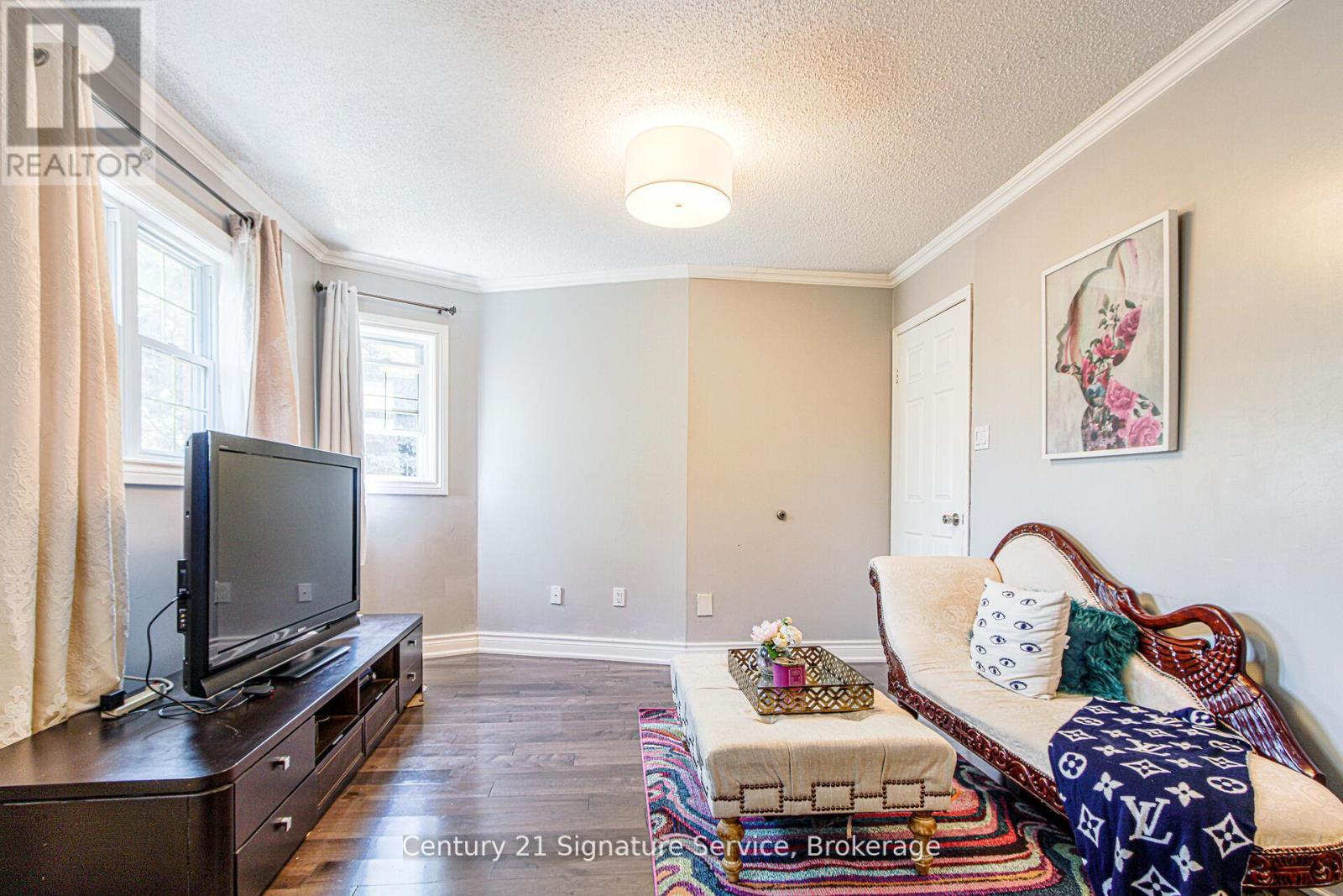 81 Linton Avenue, Ajax (Central West), Ontario  L1T 2V5 - Photo 24 - E12475479