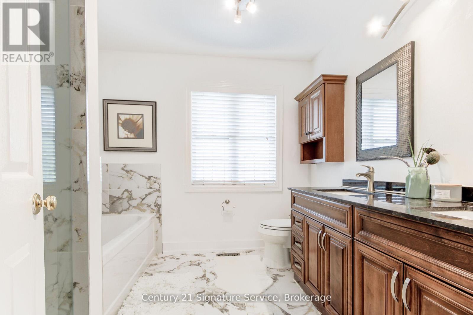 81 Linton Avenue, Ajax (Central West), Ontario  L1T 2V5 - Photo 29 - E12475479