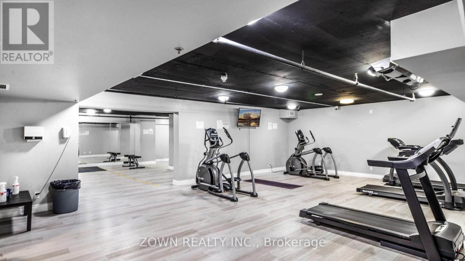 Lphi - 6 Rosebank Drive, Toronto (Malvern), Ontario  M1B 0A1 - Photo 4 - E12475522