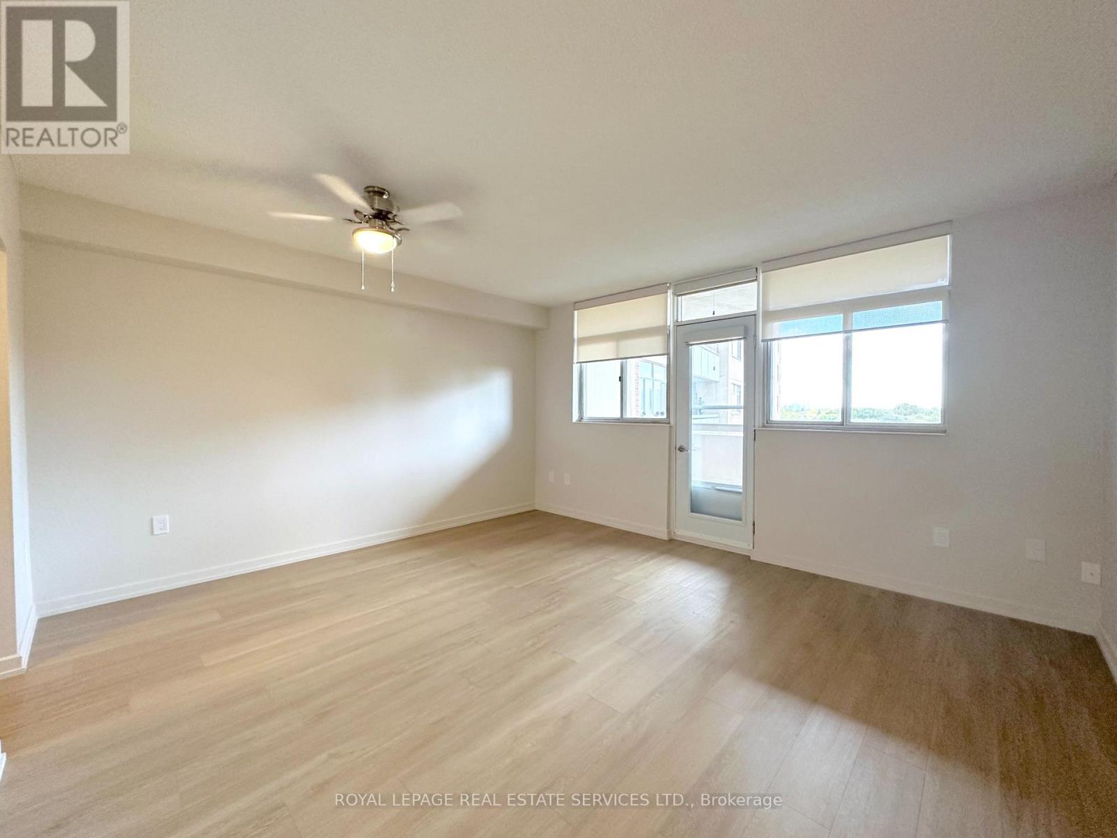 802 - 30 Denton Avenue, Toronto, Ontario  M1L 4P2 - Photo 2 - E12475523