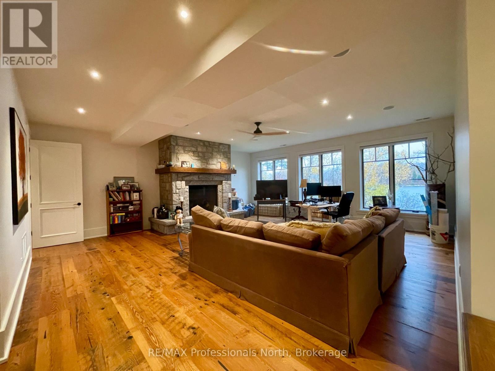 11 Tipper Ln Lane, Huntsville, Ontario  P1H 2J2 - Photo 34 - X12475363