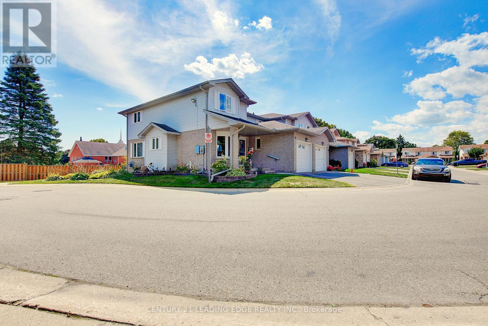 26 - 195 Barker Street, London East, Ontario  N5Y 1Y2 - Photo 2 - X12380611