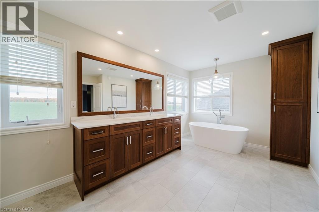 13 Erhardt Wagner Place, Baden, Ontario  N3A 4S2 - Photo 25 - 40780079