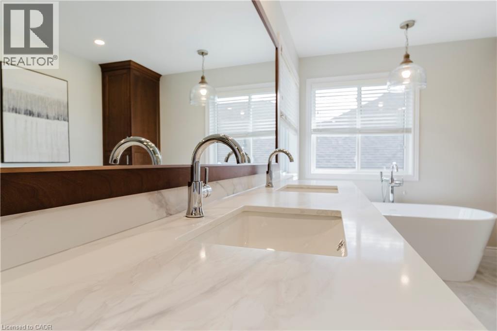 13 Erhardt Wagner Place, Baden, Ontario  N3A 4S2 - Photo 27 - 40780079