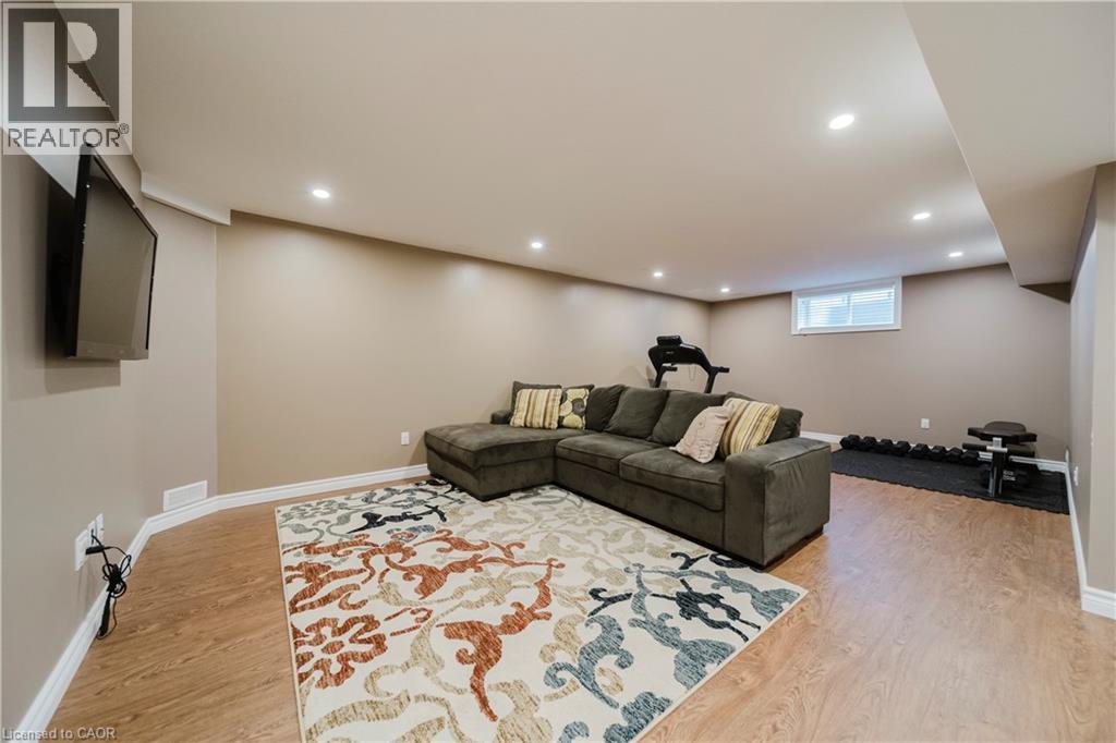 13 Erhardt Wagner Place, Baden, Ontario  N3A 4S2 - Photo 33 - 40780079