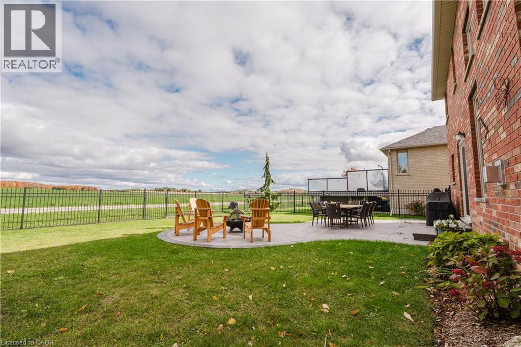13 Erhardt Wagner Place, Baden, Ontario  N3A 4S2 - Photo 39 - 40780079