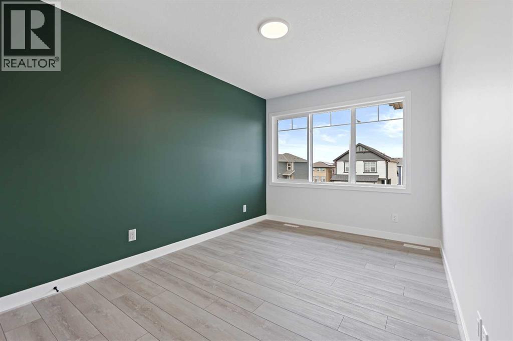 33 Magnolia Path Se, Calgary, Alberta  T3M 3X7 - Photo 13 - A2241960