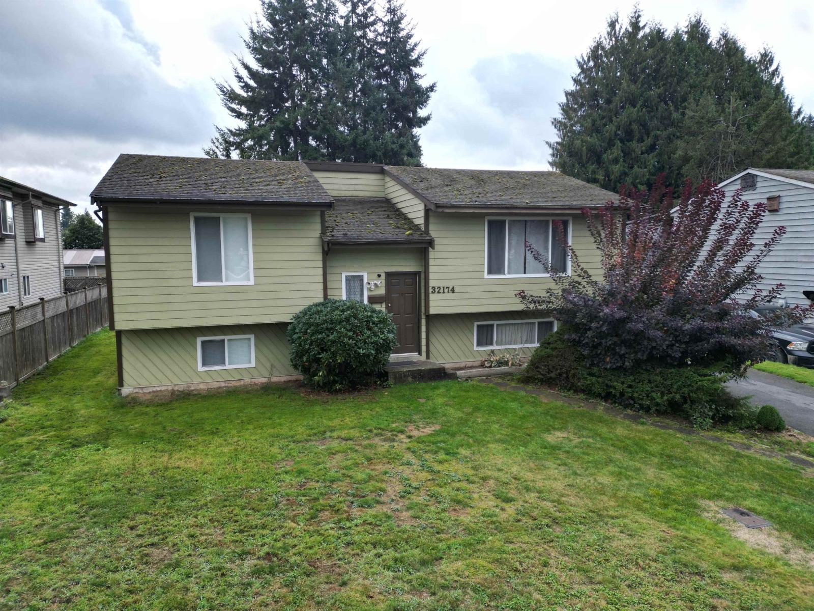 32174 Sandpiper Place, Mission, British Columbia  V2V 5S1 - Photo 2 - R3060400