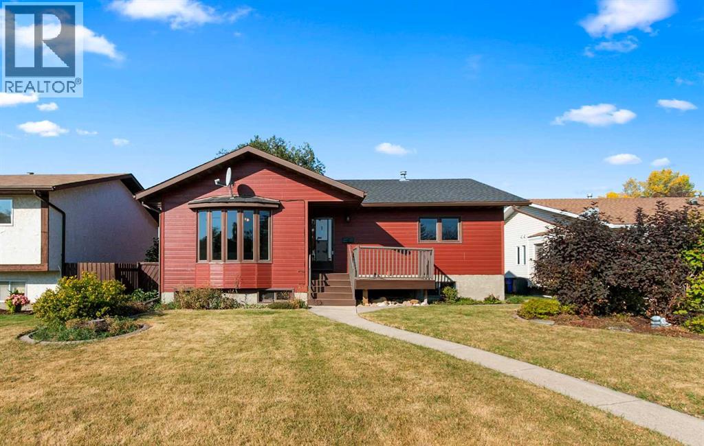 5602 57 Avenue, Olds, Alberta