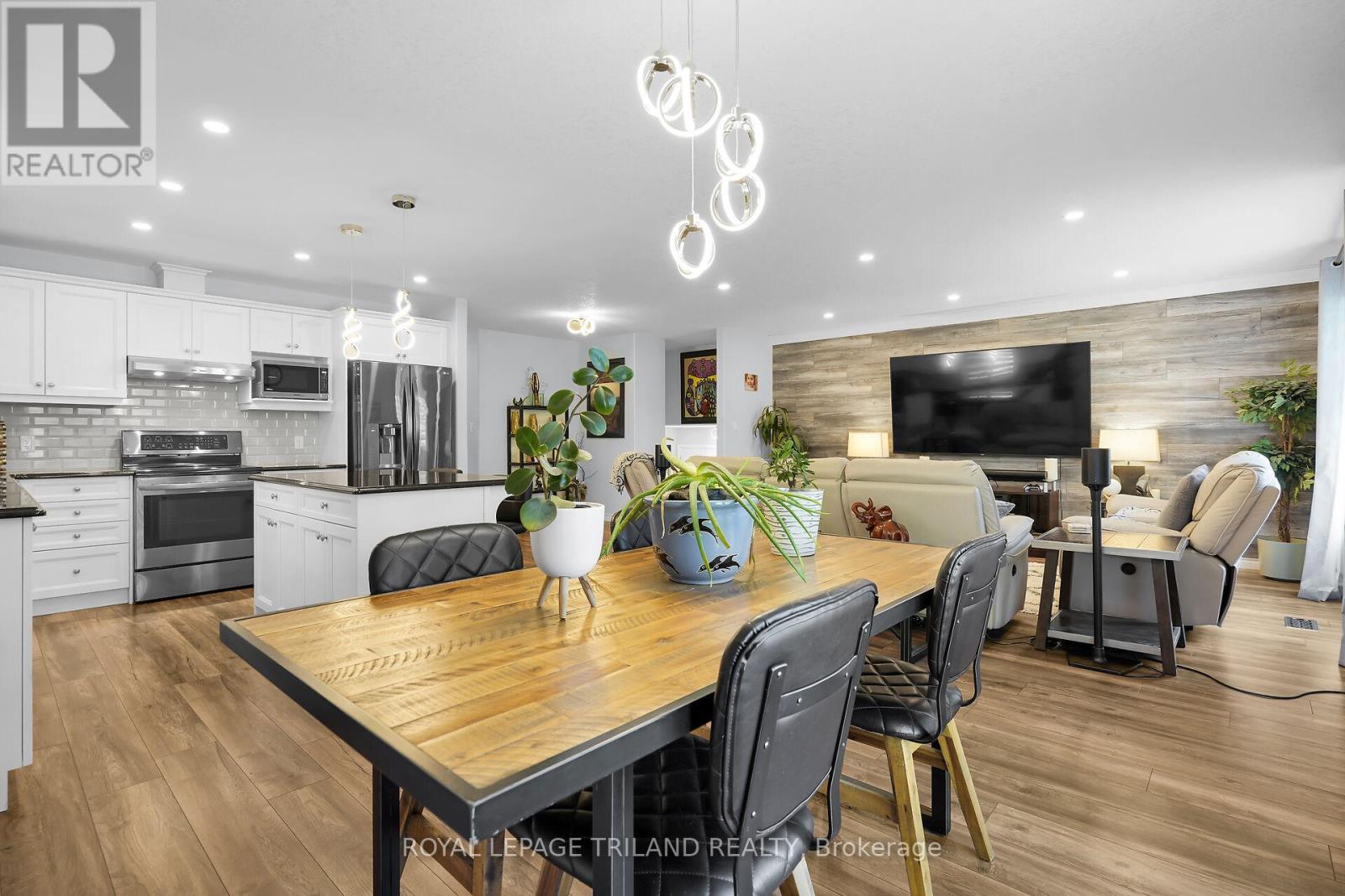 280 Peter Street S, Chatham-Kent, Ontario  N0P 1C0 - Photo 19 - X12475556