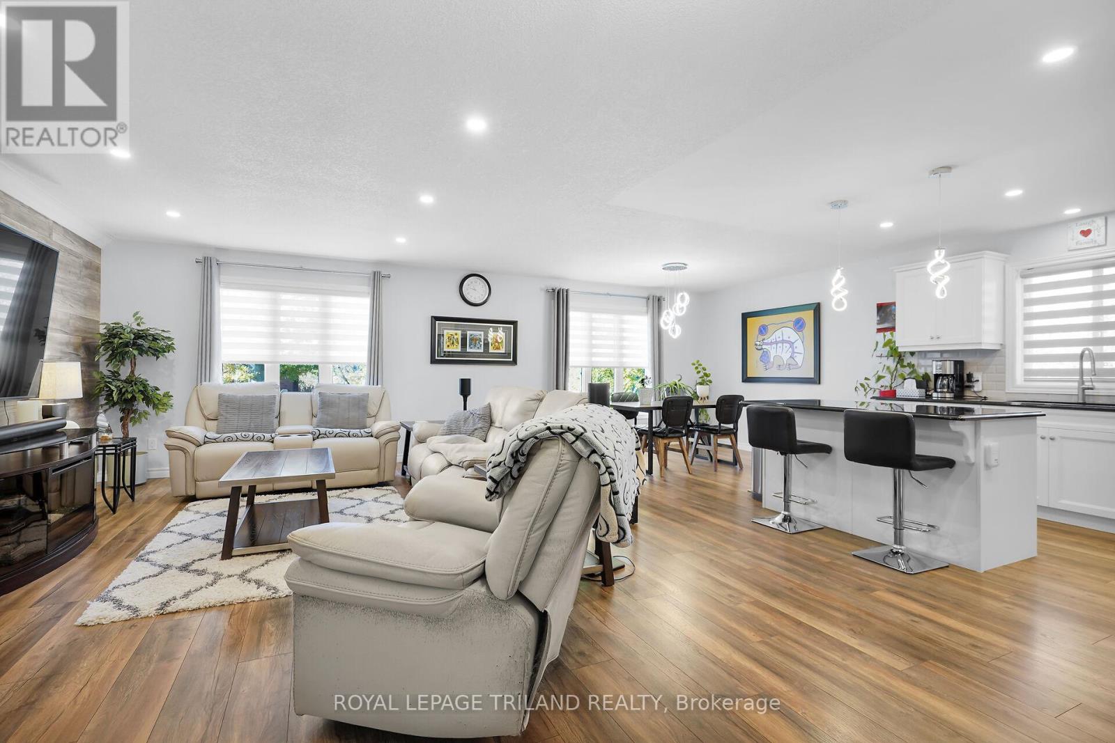 280 Peter Street S, Chatham-Kent, Ontario  N0P 1C0 - Photo 21 - X12475556