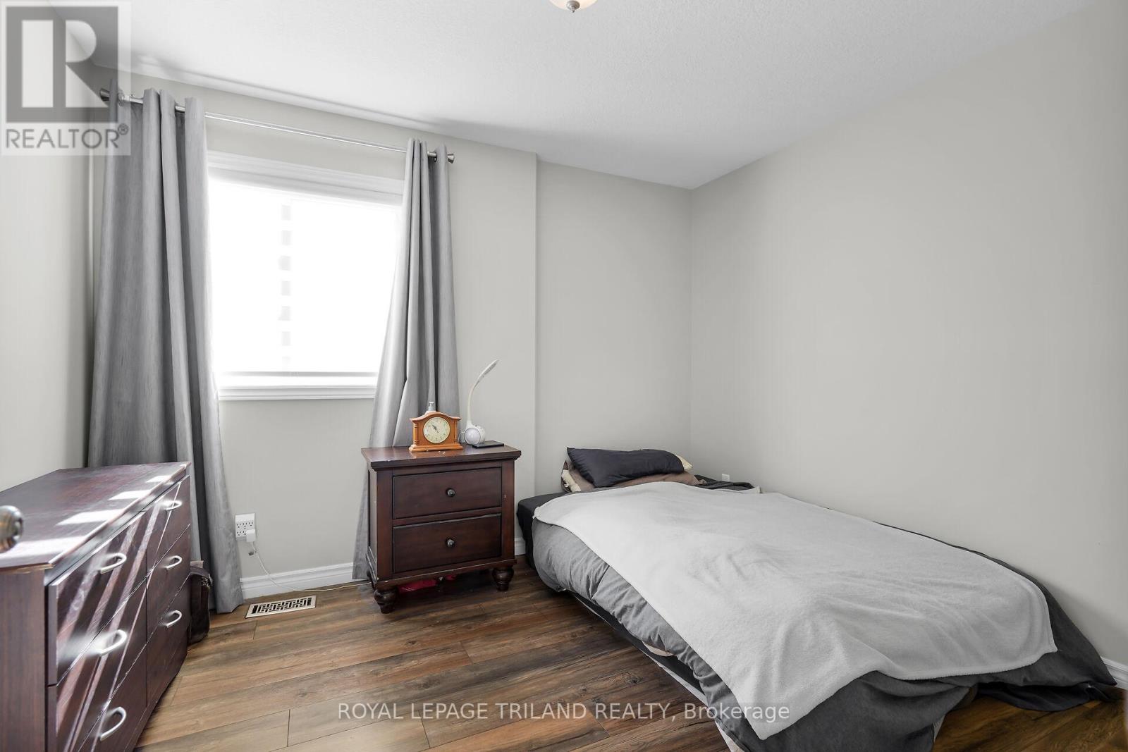 280 Peter Street S, Chatham-Kent, Ontario  N0P 1C0 - Photo 28 - X12475556