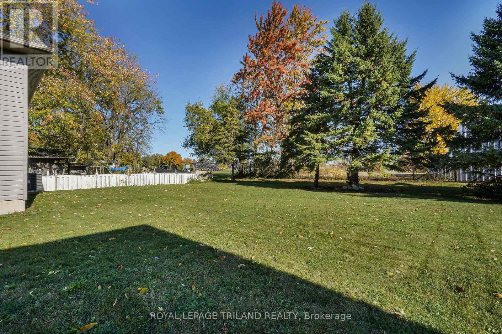 280 Peter Street S, Chatham-Kent, Ontario  N0P 1C0 - Photo 36 - X12475556