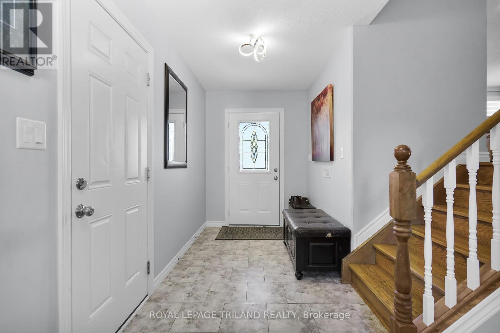 280 Peter Street S, Chatham-Kent, Ontario  N0P 1C0 - Photo 4 - X12475556