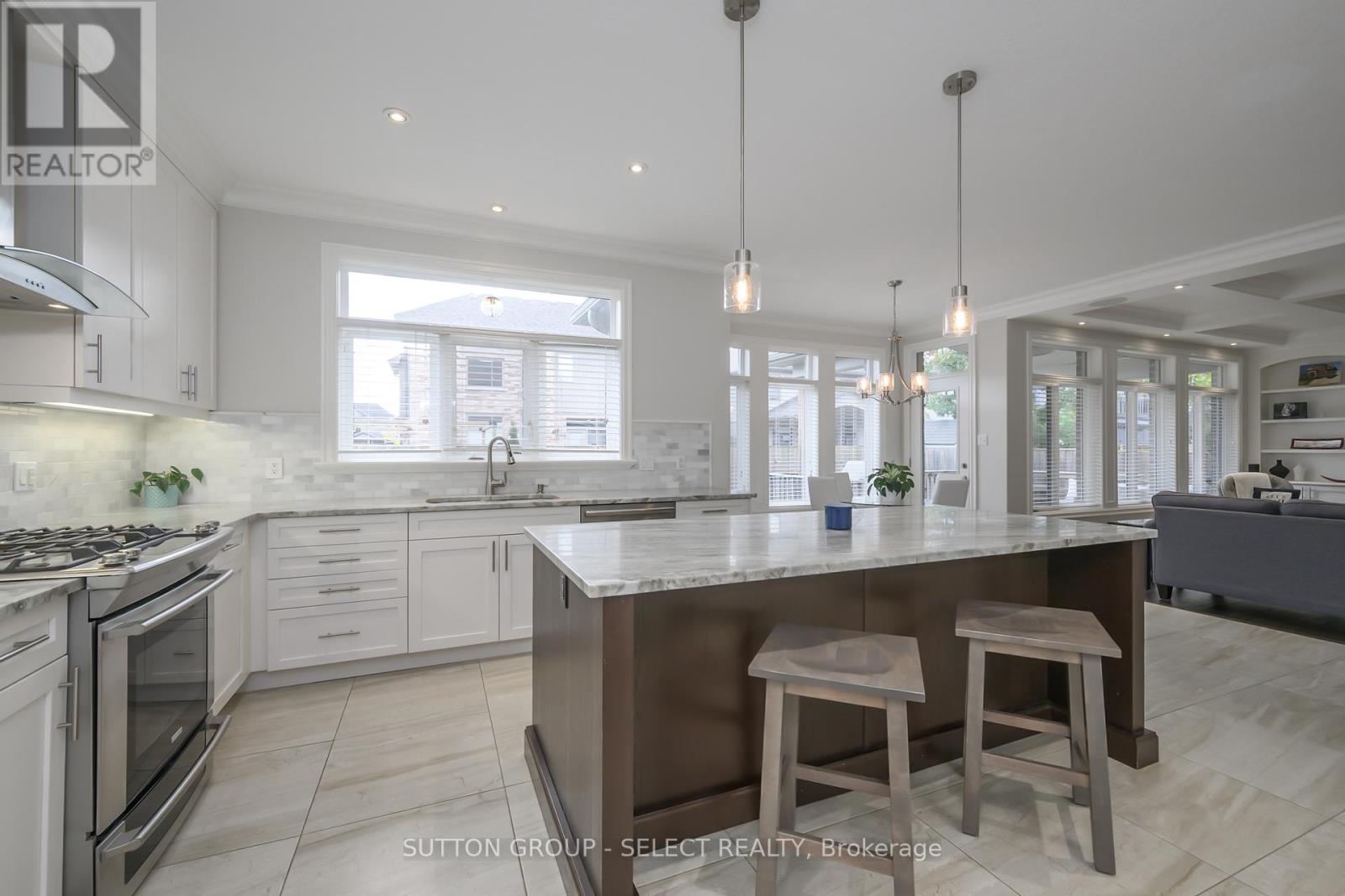 1517 Sandpiper Drive, London North, Ontario  N5X 0E6 - Photo 6 - X12475619