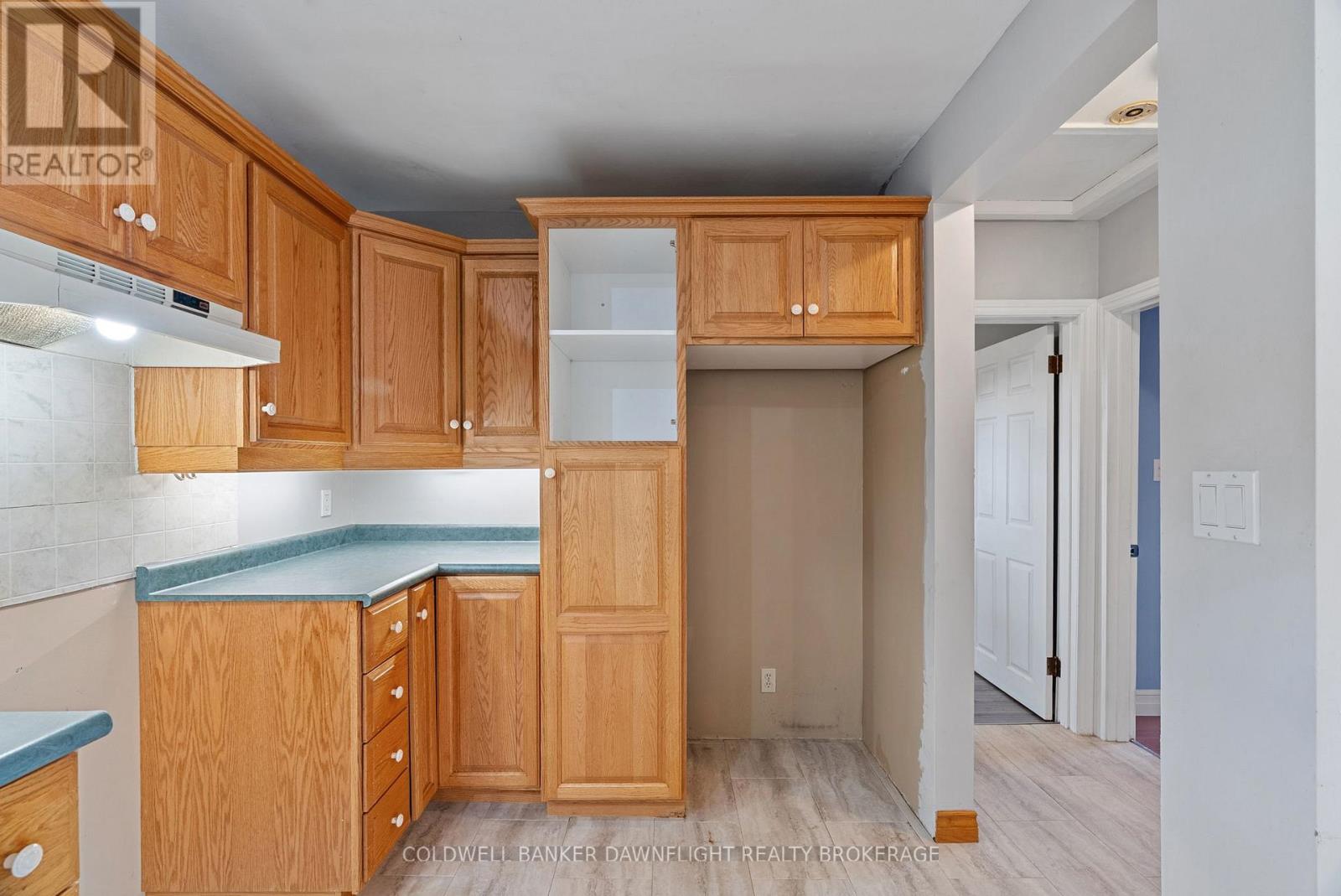312 Marlborough Street, South Huron, Ontario  N0M 1S2 - Photo 18 - X12475659
