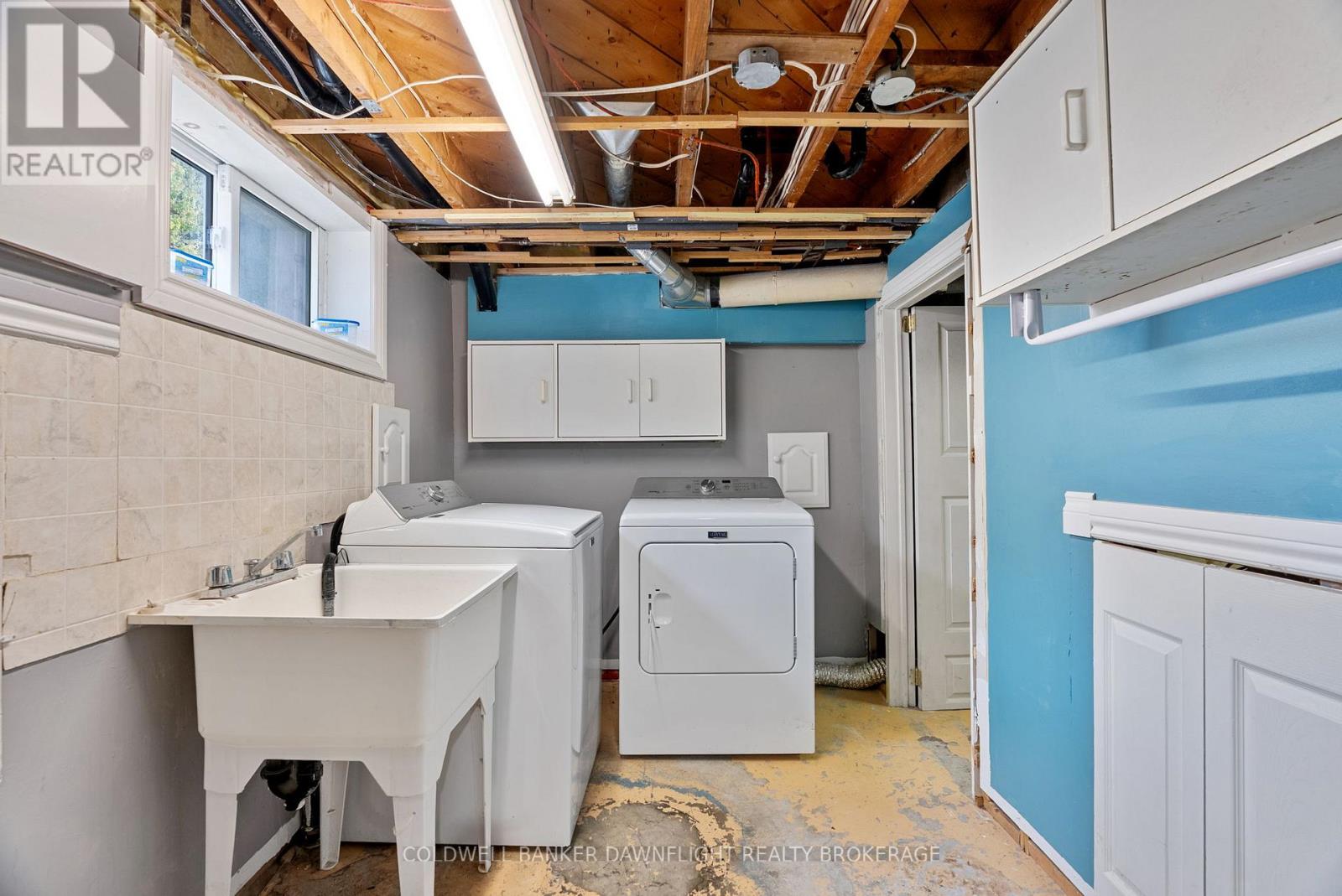 312 Marlborough Street, South Huron, Ontario  N0M 1S2 - Photo 31 - X12475659