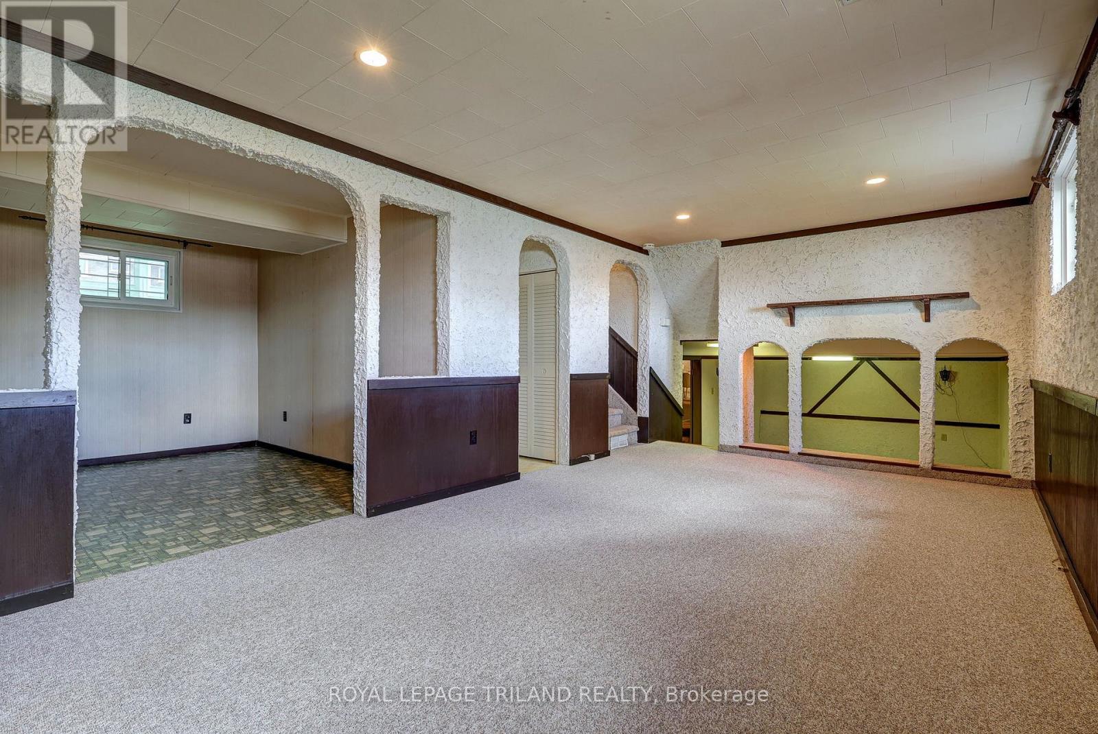 8 Parish Street, St. Thomas, Ontario  N5R 4W8 - Photo 29 - X12475669
