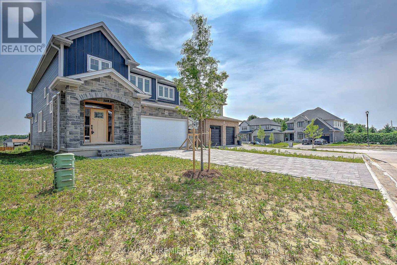 28 Basil Crescent, Middlesex Centre, Ontario  N0M 2A0 - Photo 3 - X12475693